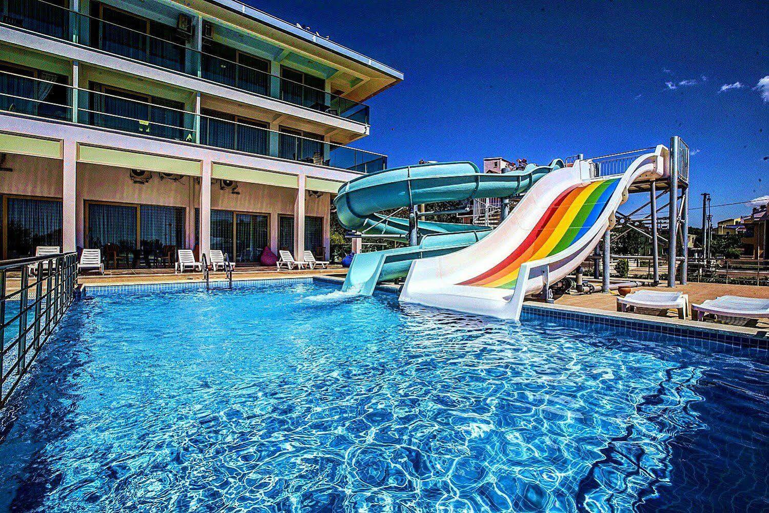 Ceti̇N Presti̇Ge Resort Ocaklar Esterno foto